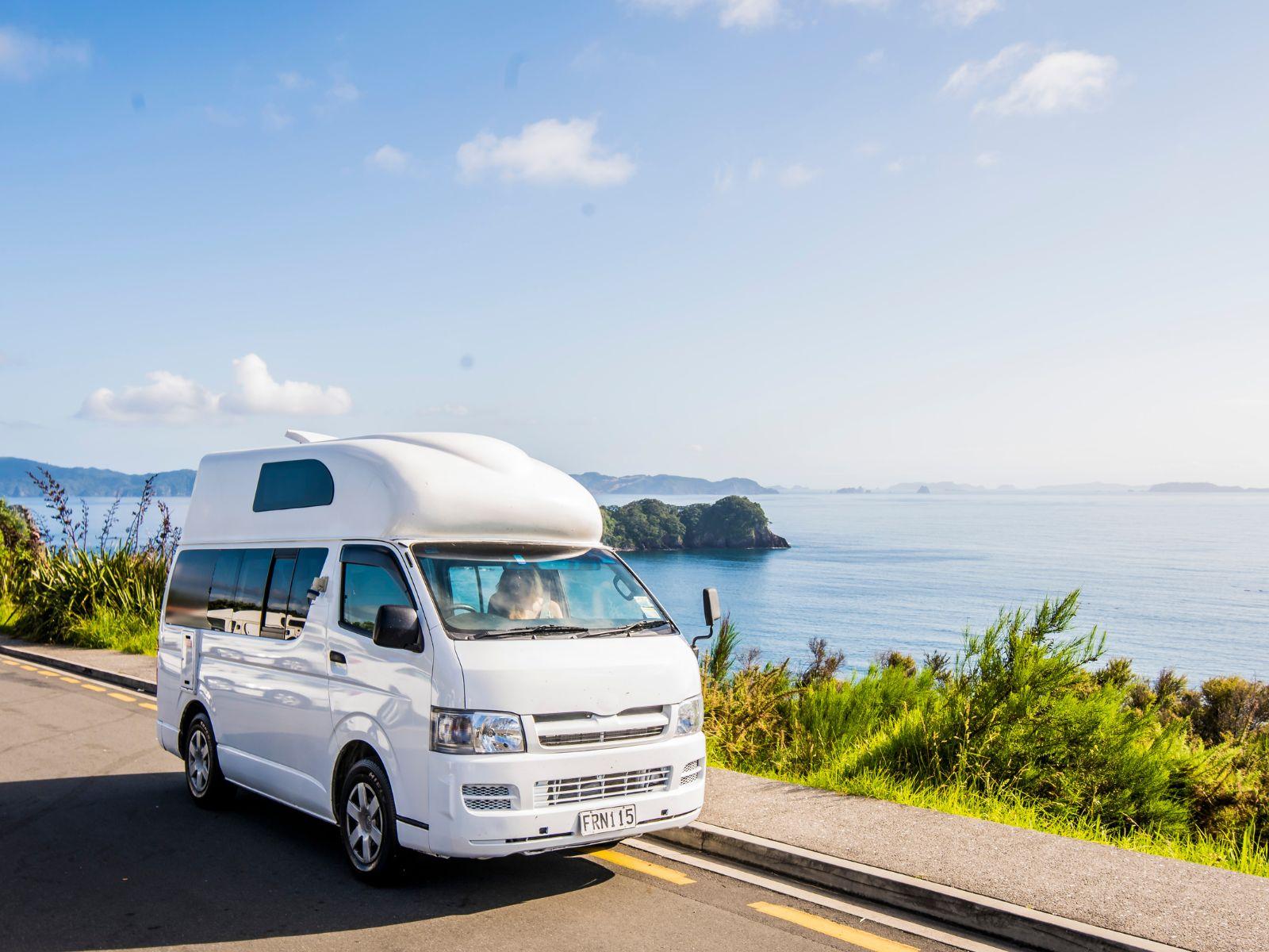 Lucky Rover (4-Berth)